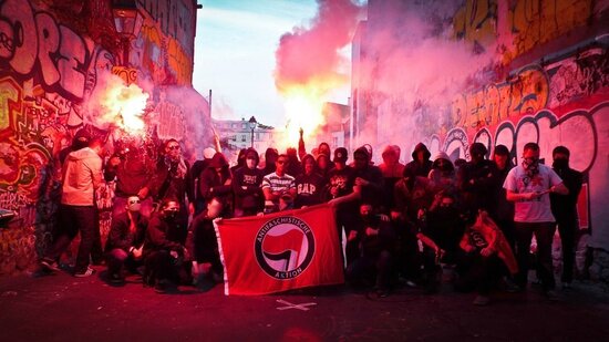 Exigeons la dissolution des groupuscules d’extrême-gauche !
